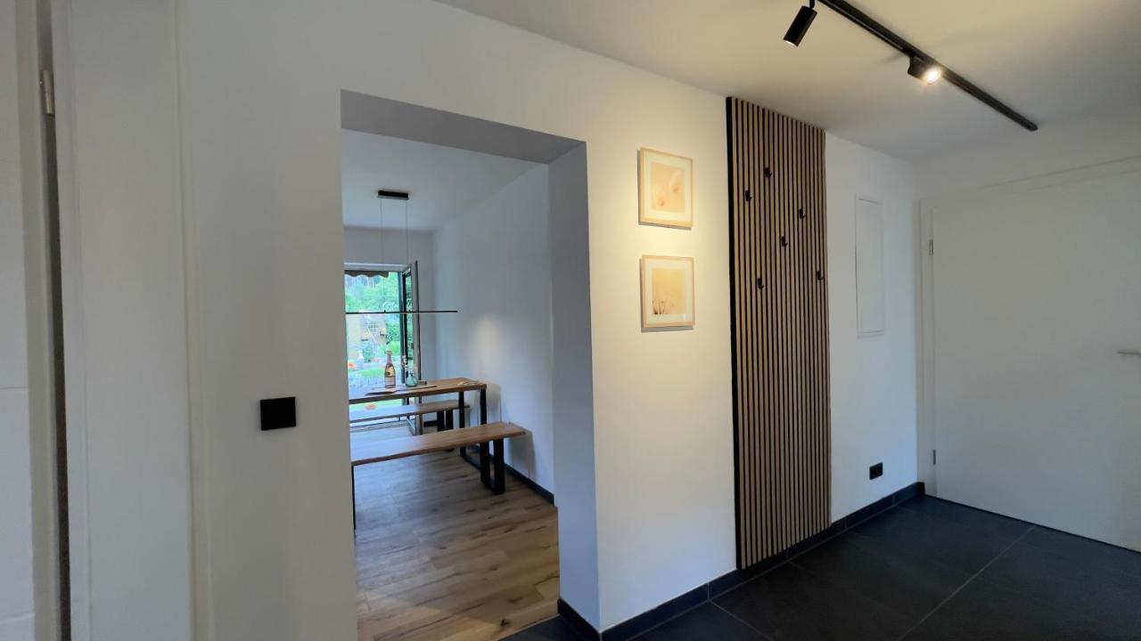 Uraha Apartment *